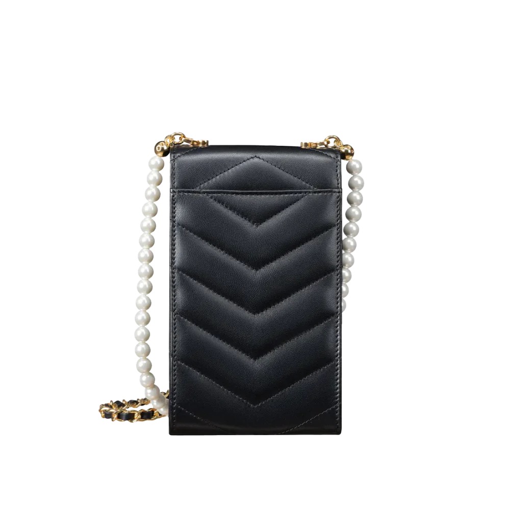 VERTU WHITE AND BLACK PEARL CHAIN BAG